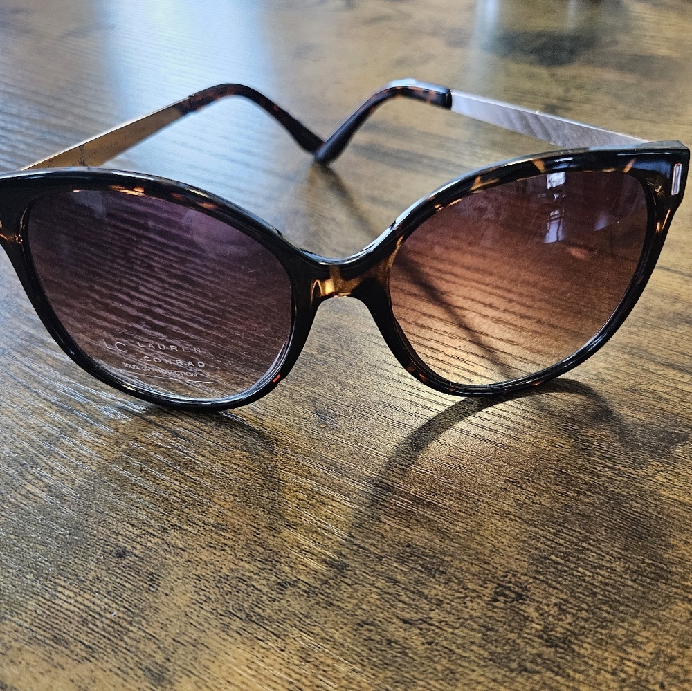 Tortoise Shell Sunglasses